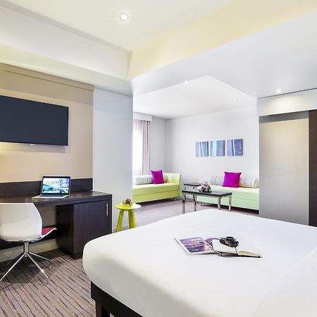 Hotel Ibis Styles Charjah Chambre photo